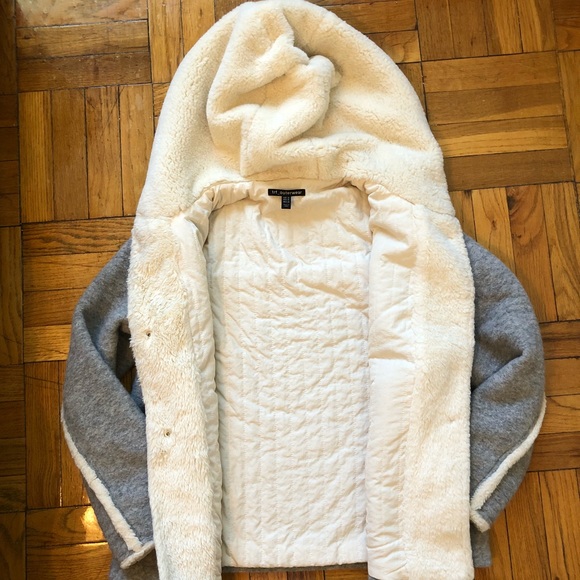 ❗️SOLD❗️Zara fur lined fall winter coat - Picture 5 of 8